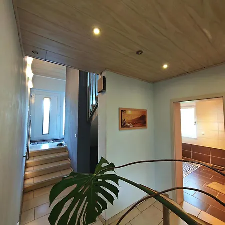 Gemuetliches Zimmer Mit Eigenem Bad Und Blick Ins Gruene Accommodatie bij particulieren