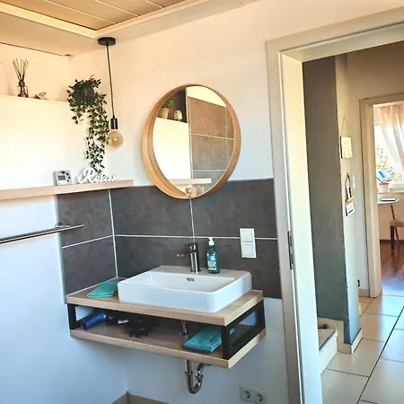 Gemuetliches Mit Eigenem Bad Und Blick Ins Gruene Privat bolig