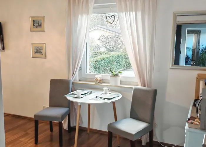 Gemuetliches Mit Eigenem Bad Und Blick Ins Gruene * Hochdorf-Assenheim