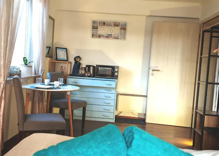 Gemuetliches Mit Eigenem Bad Und Blick Ins Gruene Homestay *